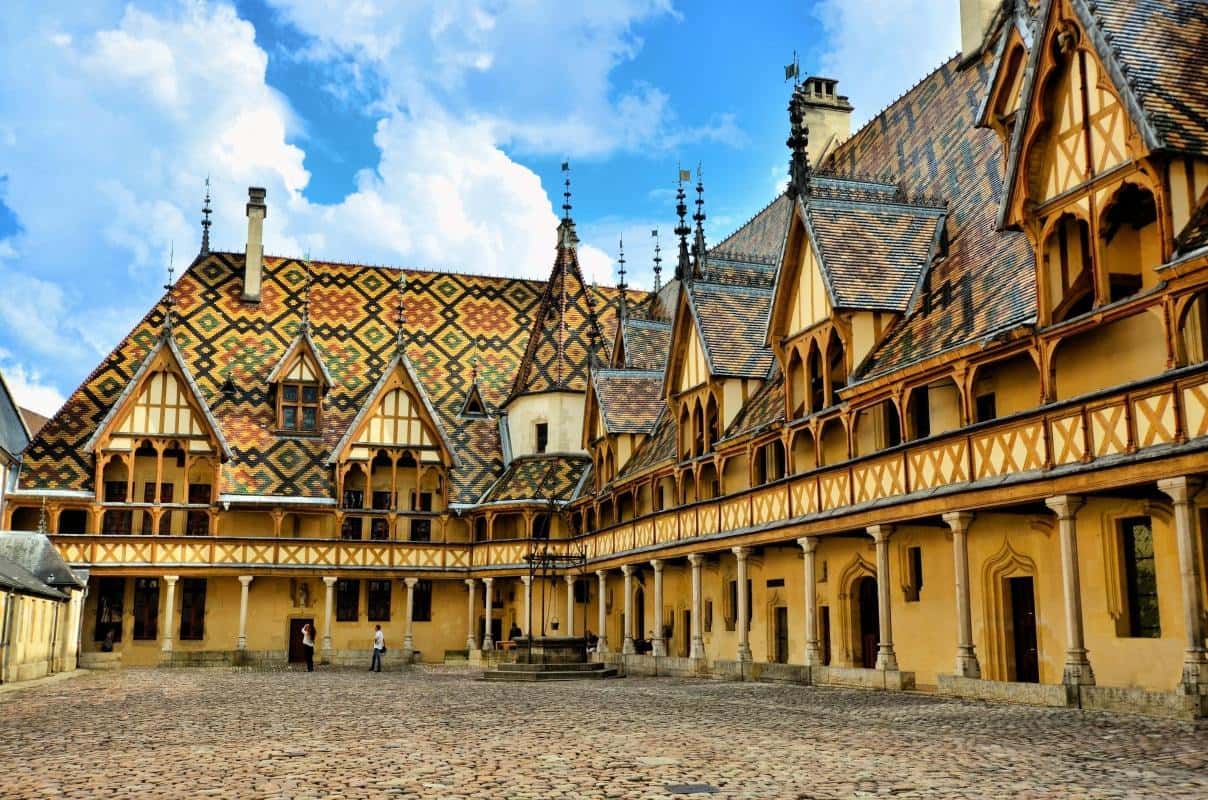 Best Beaune Tours, Wine Tastings & Historic Attractions