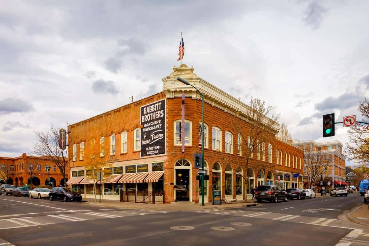 Flagstaff AZ: Adventure, Nature & Stargazing Guide