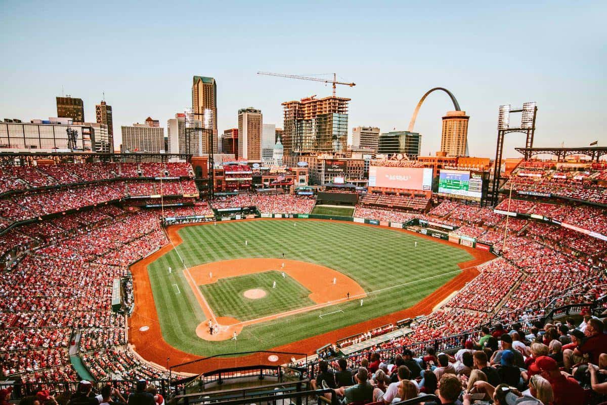 Missouri Travel Guide: Top Attractions & Adventures