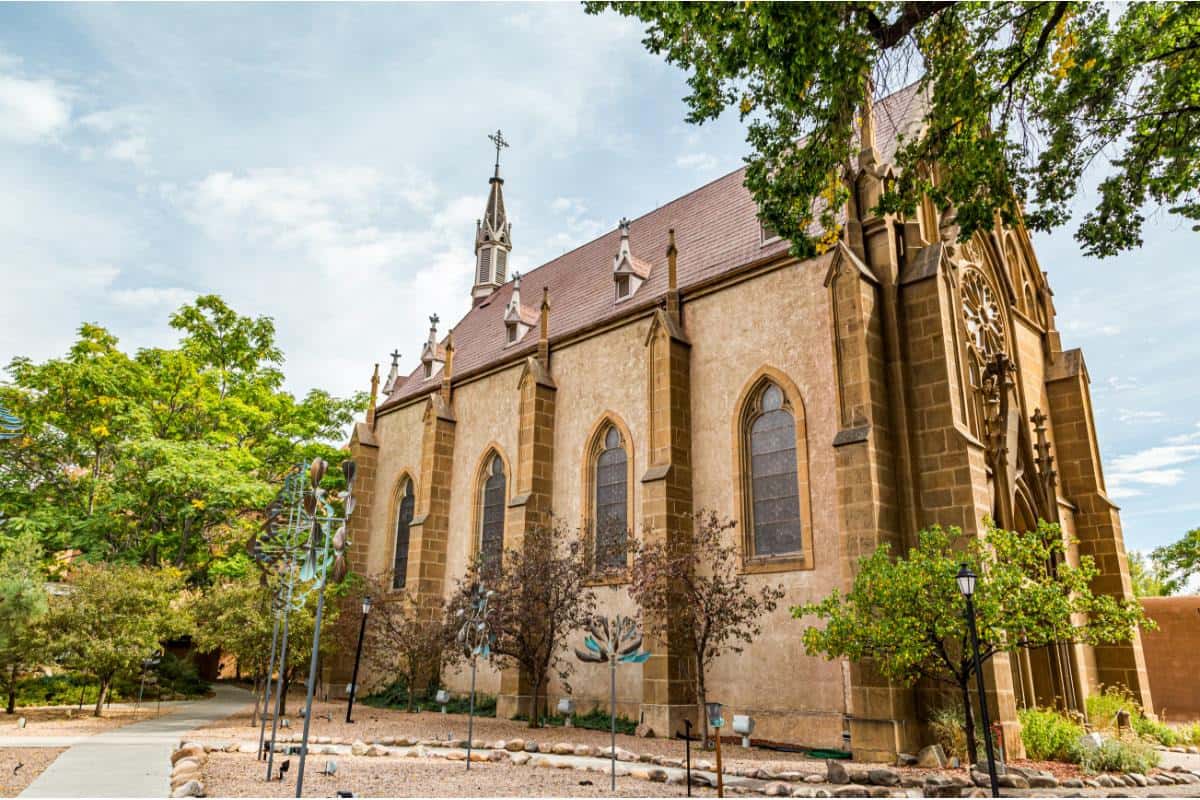 Santa Fe Travel Guide: Art, Culture & High Desert Wonders