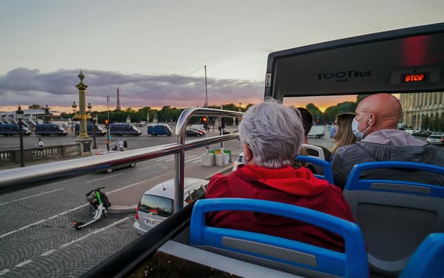 Tootbus: Paris Hop-on Hop-off Bus Tour with Night Tour