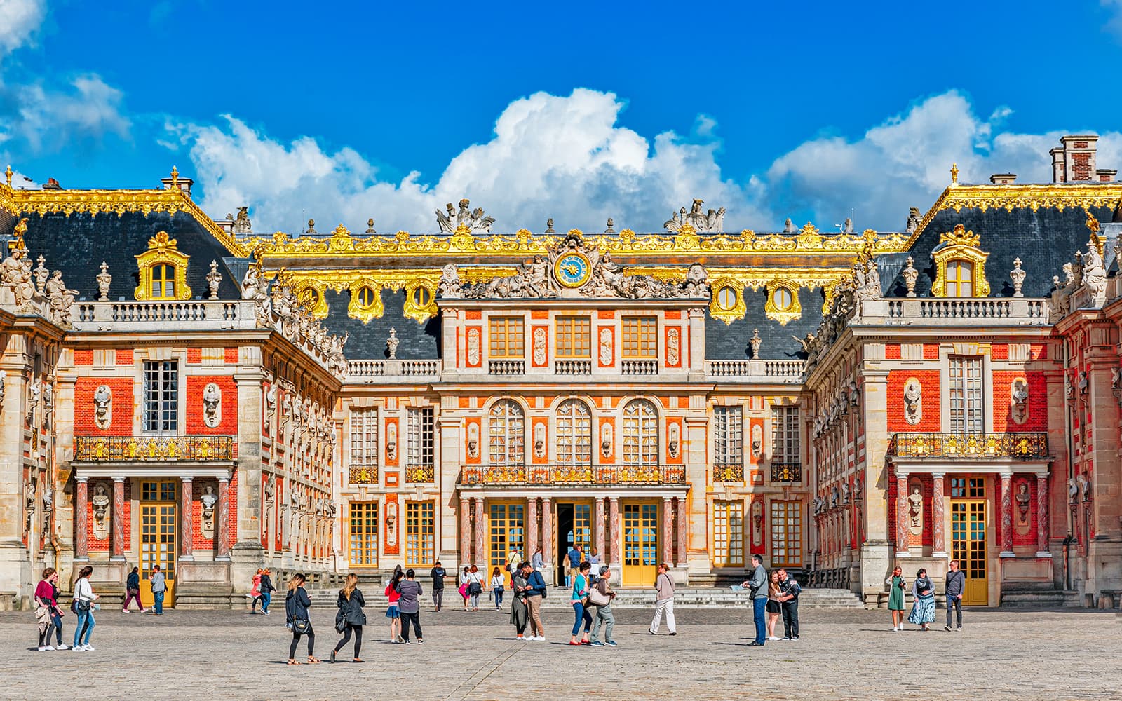 Giverny & Versailles: A Royal Art & Garden Tour