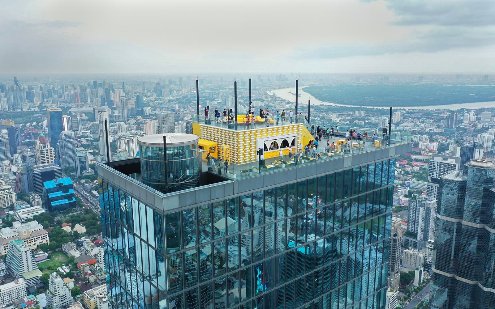 Mahanakhon SkyWalk: Bangkok's Ultimate Rooftop Experience