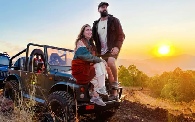 Mount Batur Sunrise Guided Jeep Tour with Black Lava Exploration, Breakfast & Hotel Transfers





































