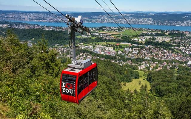 Zürich Guided Tour with Cable Car & Sightseeing Cruise