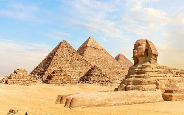 Guided Tour of the Giza Pyramids, the Egyptian Museum of Antiquities & the Khan El Khalili Bazaar