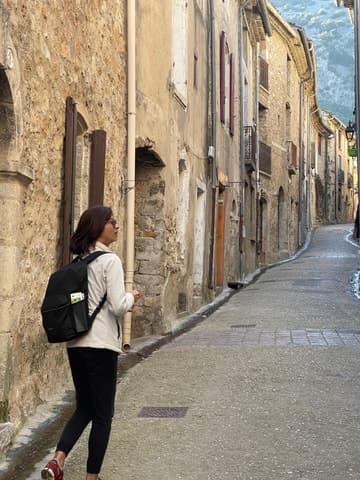 Montpellier: St. Guilhem le Désert and Moureze Day-Trip
