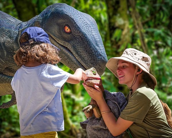 Mallorca: Dinosaurland and Caves of Hams Combined Ticket