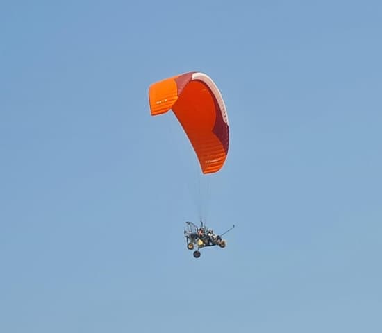 Best Paragliding Tours in Costa Verde, Lima