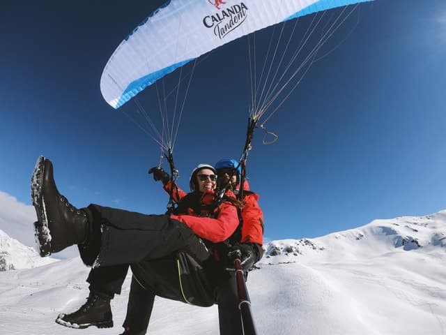 Davos: Tandem Paragliding Flight