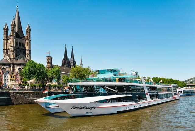 Best Cologne Panorama Cruise & Rhine River Sightseeing