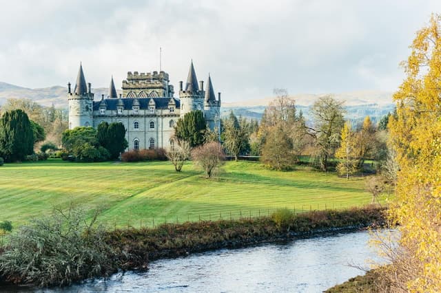 Epic West Highlands & Argyll Castles Guided Day Trip