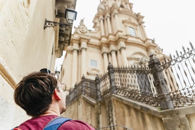 Best Inspector Montalbano Guided Tours in Catania, Sicily