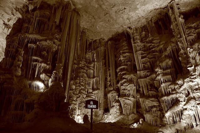 Garcia Caves Day Tour from Monterrey