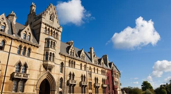 From London: Oxford, Stratford, Cotswolds & Warwick Castle