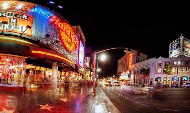Los Angeles: Meal at the Hard Rock Cafe Hollywood