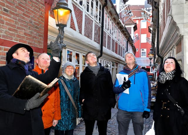 Uncover Secrets: Hamburg's Best Murder Mystery Tour