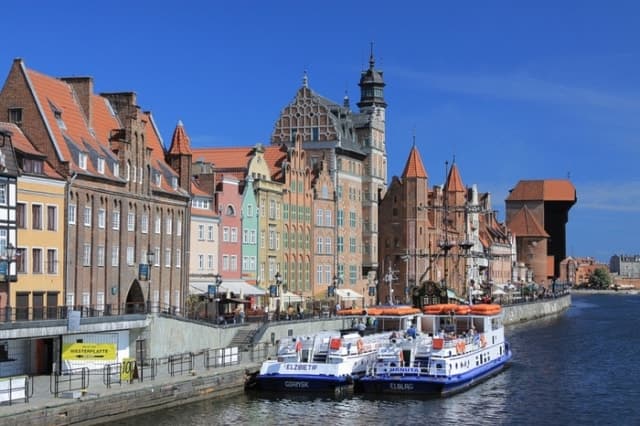 Best Gdansk & Malbork Castle Tours from Warsaw