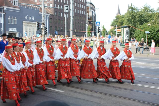 Tallinn: Highlights Shore Excursion with Return Transfer