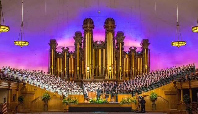 Hear the Tabernacle Choir + The Original Salt Lake City Tour