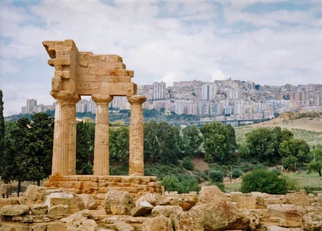 Best Agrigento & Piazza Armerina Day Trip from Catania