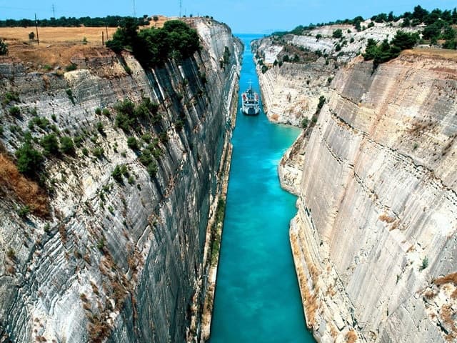 Corinth Canal Tour - Athens