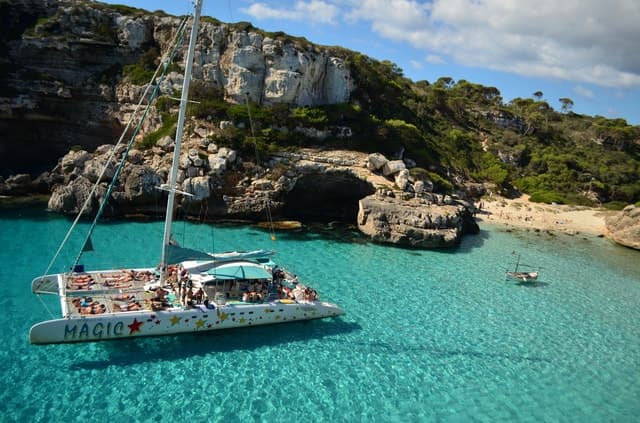 Compare Top Es Trenc Boat Tours in Mallorca