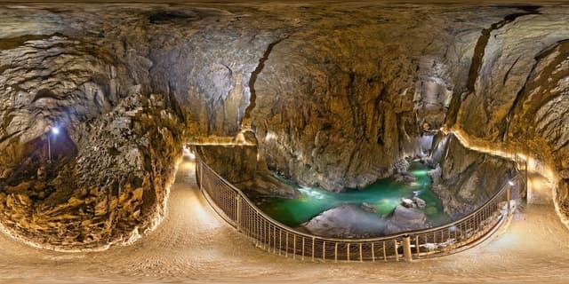 Lipica Horses & Škocjan Caves: An Unforgettable Tour