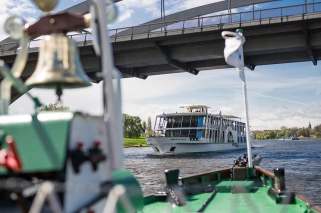 Dresden: River Sightseeing Boat Cruise