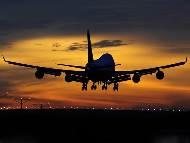 Shanghai: Private 1-Way Airport Transfer