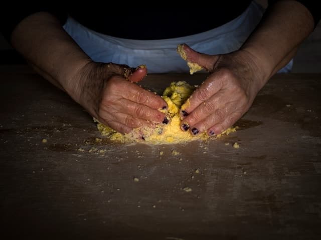 Authentic Culinary Experiences: Cooking Classes in Cagliari