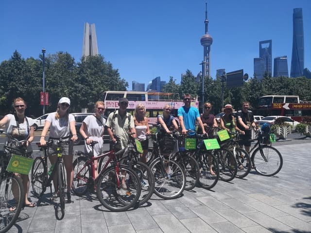 Shanghai: Full Day Classic Bike Tour With an Authentic Lunch