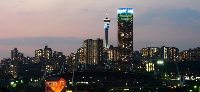Jo'berg in 1 Day: Soweto, Apartheid Museum & City Tour