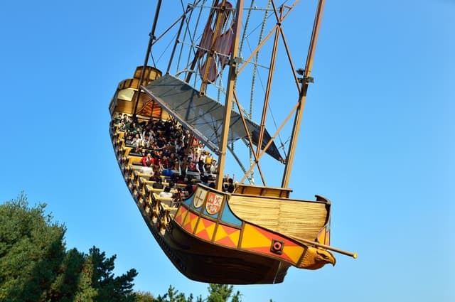 Seoul: Everland Theme Park Round Trip Shuttle Bus