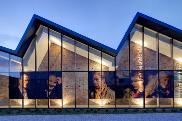 Krakow: Museum of Contemporary Art Entry Ticket