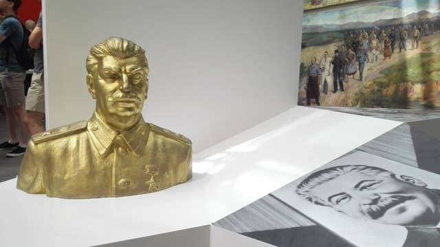Prague: Communism Tour & Museum Visit