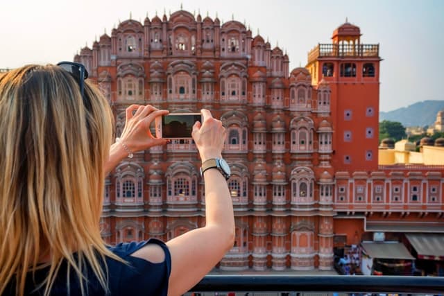 Private Full Day Jaipur Pink City Tour with Guide