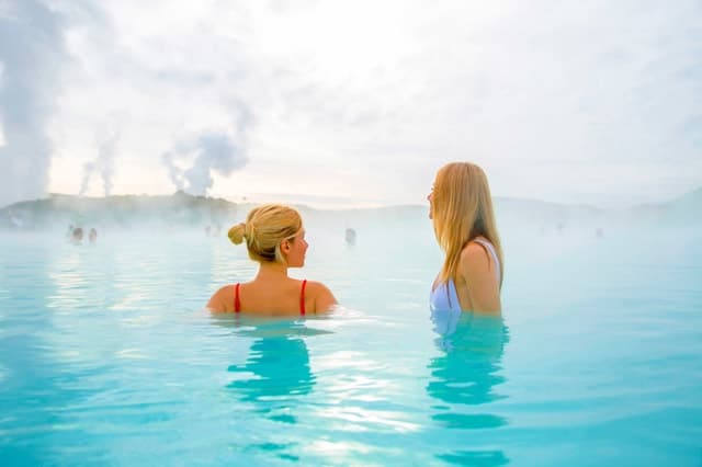 Reykjavík: Golden Circle Minibus Tour & Blue Lagoon Transfer