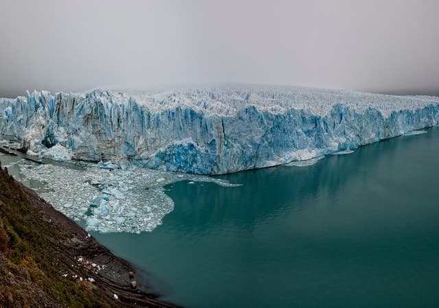 Perito Moreno Glacier Tour with Boat Trip