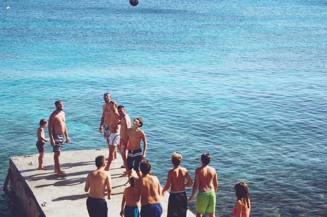 From Mykonos: Paradise Beach Boat Trip