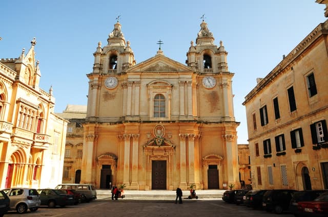 Malta: Rabat, Mdina, & San Anton Gardens Tour