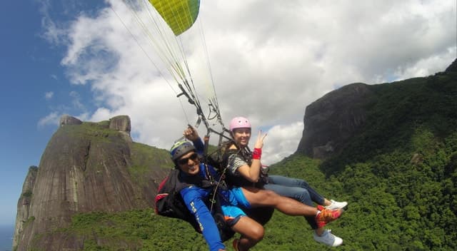 Rio de Janeiro: Tandem Paragliding Flight Rotorfly