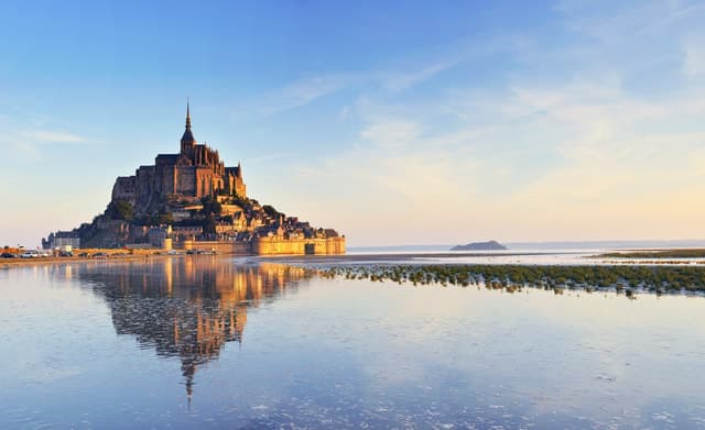From Bayeux: Full-Day Mont Saint-Michel Tour