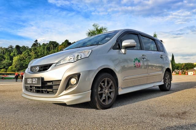 Kuala Lumpur Airport Transfers: Easy Arrival to KL
