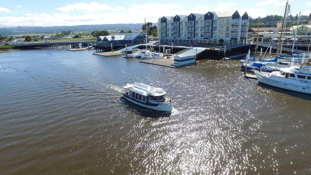 Unforgettable Cataract Gorge Cruises in Launceston