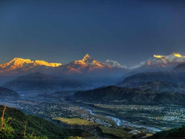 Pokhara: Sarangkot Sunrise with City Tour