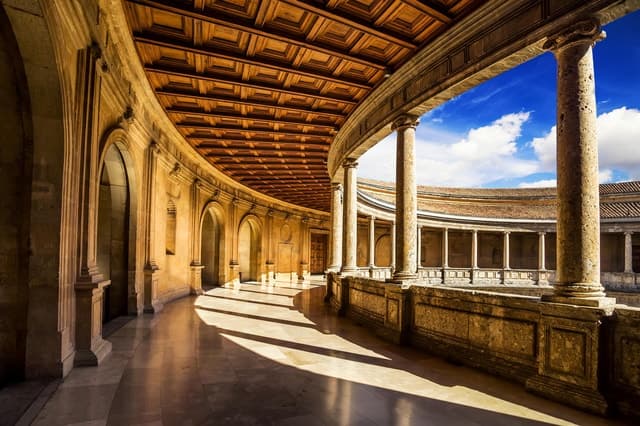 Alhambra Gardens, Alcazaba, Generalife and City Center