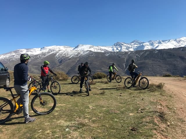 Sierra Nevada Small Group E-Bike Tour
