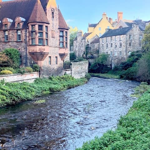Edinburgh: 20-mile cycle tour (mostly traffic free)