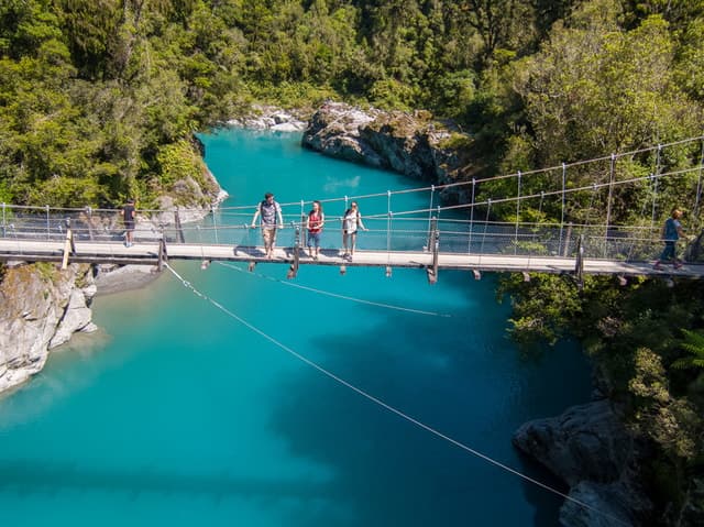 Greymouth: Hokitika Gorge and Tree Top Walkway Half-Day Tour